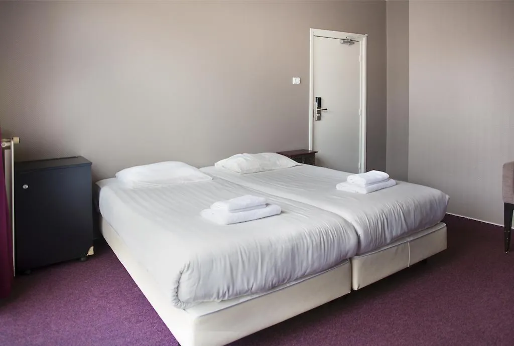 Economy Hotel Utrecht 2*,  Netherlands